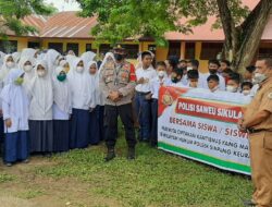 Kapolsek Simpang Keuramat Berikan Pemahaman Vaksin kepada Siswa