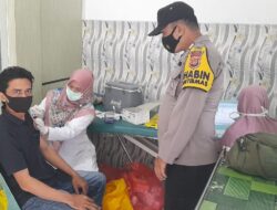 Polsek Rantau Gelar Vaksinasi di Dua Lokasi, Warga Punya Penyakit Bawaan Tak Divaksin