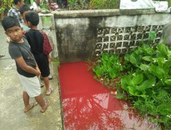 Geger! Air Parit di Aceh Utara Berubah Jadi Merah Bagaikan Darah