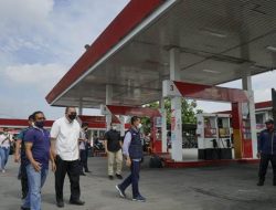 Sambut Ramadhan, Direksi Pertamina Kunjungi SPBU di Pekanbaru