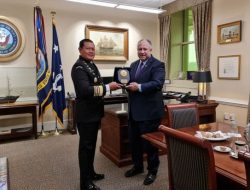 Kunjungi US Secretary of The Navy, KASAL Tingkatkan Kerja Sama Strategis dengan Amerika