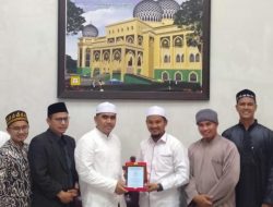 Gus Ghofur di DATAQU Imam Syafi’i, Orang khafif/buta saja bisa jadi Ulama Besar