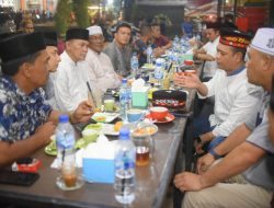 Jumat Tarawih Curhat, Kapolres Lhokseumawe dan Ketua Pengadilan Buka Ruang Dialog Kamtibmas di Krueng Geukueh