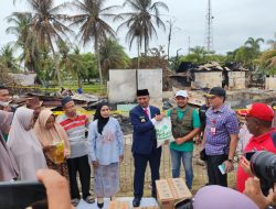 PLN NP Arun Lhokseumawe Berikan Bantuan Korban Kebakaran