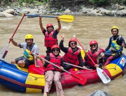 Merasakan Sensasi Arung Jeram di Tembolon Bener Meriah, Aceh