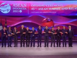 Buka KTT Ke-43 ASEAN, Presiden Jokowi: Indonesia Senang Sambut Keluarga Besar ASEAN