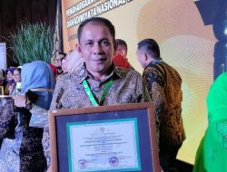 Kepala SMAN 1 Dewantara Terima Penghargaan Adiwiyata Nasional 2023 dari Kementerian LHK