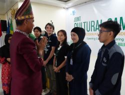 Mahasiswa Asing Lakukan Eksplorasi Budaya Aceh di Unimal