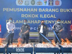 Tetapkan Dua Tersangka, Bea Cukai Lhokseumawe Musnahkan 298 Ribu Rokok Ilegal