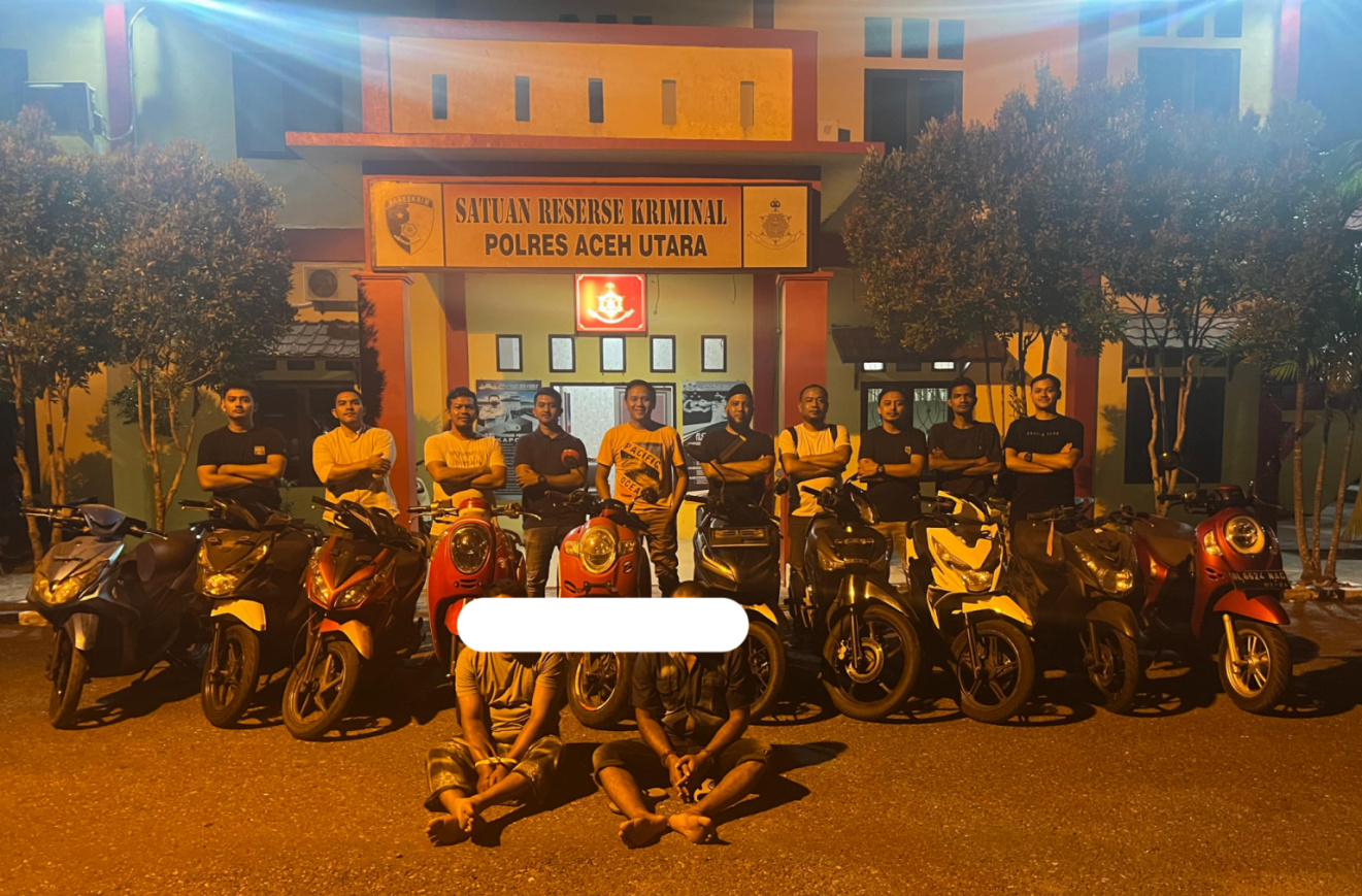 Satreskrim Polres Aceh Utara melakukan penangkapan terhadap dua pelaku dugaan pencuri kendaraan bermotor. Foto: Dok. Humas Polres