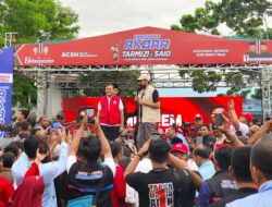 Puluhan Ribu Massa Barat Selatan, Hadiri Kampanye Akbar Mualem-Dek Fadh di Meulaboh