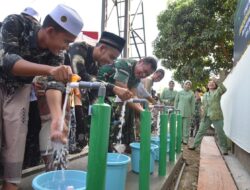 KASAD Maruli Resmikan Pembangunan Sumur Bor di Dayah Paloh Gadeng