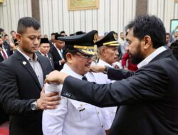 Mualem Lantik Oyon-Hamzah Sebagai Bupati dan Wabup Aceh Singkil