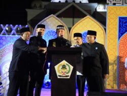 Ribuan Masyarakat Penuhi Lapangan Landing, Semarakkan Pembukaan MTQ ke-35 Aceh Utara