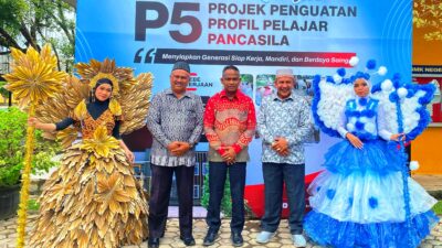 Pelajar SMK Negeri 1 Lhokseumawe Pamerkan Busana Kertas dan Plastik Bekas