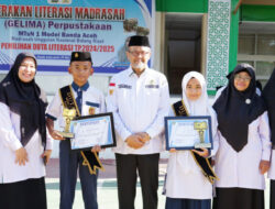 Kakankemenag Sematkan Selempang Duta Literasi MTsN 1 Banda Aceh