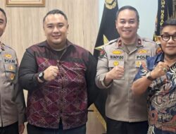Ketum B8 CenterÂ  Silaturahmi Strategis ke Divisi Humas Mabes Polri