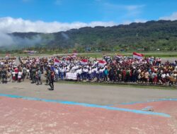 Satgas Kopasgat Turut Semarakan Pawai dan Pentas Seni HUT Ke-80 RI di Pegunungan Bintang