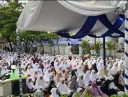 Ribuan Jemaah Padati Masjid Agung Baiturrahim Lhoksukon Meriahkan Maulid Nabi
