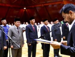 Lantik Kepala SKPA, Gubernur Mualem Ingatkan Percepatan Serapan Anggaran