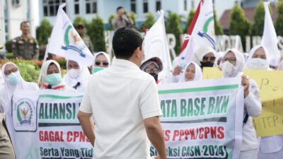 Ratusan Nakes Non-PPPK Demo, Walikota Lhokseumawe Keputusan Akhir di BKN dan Kemen PANRB