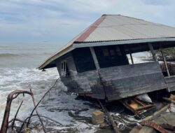 Abrasi Pantai Bungkaih Mengganas, Warga Kehilangan Rumah Harap Pemerintah Hadir
