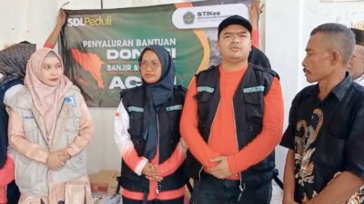 STIKes Darussalam Buka Pengobatan Gratis di Kamp Pengungsian Sawang