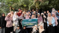 Remaja Masjid Islamic Centre  Lhokseumawe Tumbuhkan Semangat Belajar untuk Anak-anak