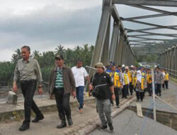 Sat Set! Menteri PU Dody Percepat Bangun Jembatan Permanen di Bireuen