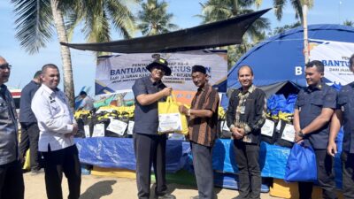 Lapas Lhokseumawe Bersama Kanwil Sambangi Korban Banjir Kuala Cangkoi