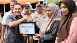 Horee! 67 Kunci Huntara Bagi Korban Banjir di  Lhokseumawe Dibagikan