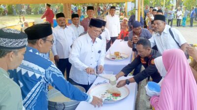 Ratusan Warga Lhokseumawe Berburu Kanji Rumbi di Islamic Center