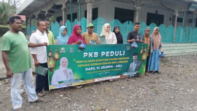 Anggota Dewan Partai PKB Salurkan 1 Ton Daging Meugang Bagi Korban Bencana Di Bireuen