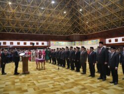 Mualem Lantik 25 Pejabat Eselon II Pemerintah Aceh