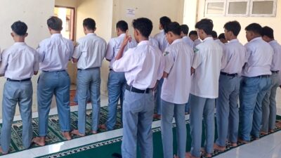 Pelajar SMKN 5 Diwajibkan Setor Ayat Pendek Selama Ramadhan