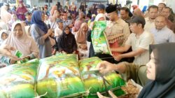 Warga Lhokseumawe Serbu Pasar Murah