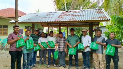 Sambut Idul Adha, HRD Bagi-Bagi Sembako untuk Masyarakat Aceh
