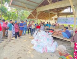 300 Petani di Buket Linteung Terima Program Dukungan Pemulihan Kebun dari BYTRA, IDH dan FKL