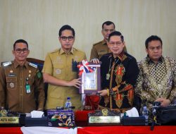 Di DPRD Medan, Rico Waas Paparkan Strategi Efisiensi APBD 2025: Tanpa Utang, Fokus Banjir dan Digitalisasi PAD