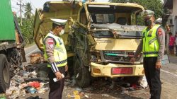 Polres Bireuen Gelar Olah TKP Kejadian Laka Lantas Antara Mobil Pengangkut Sampah dan Mobil Box