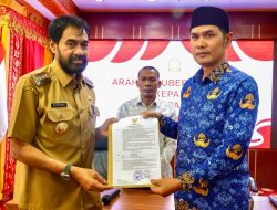 Prabowo Berhentikan M. Nasir dari Jabatan Sekda Aceh