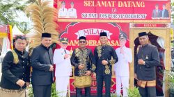 Layang Tunang, Ek Geunteut Hingga Jalan Santai Warnai Arena Piasan Pase