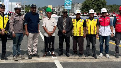 HRD Tinjau Jembatan Baru Kreung Tingkeum Kutablang, Berharap Ekonomi Masyarakat Kembali Normal