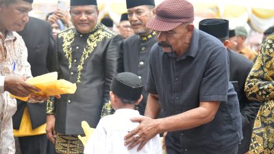 Bupati Bireuen Santuni 200 Anak Yatim Bersumber Dari Gajinya