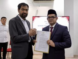 Gubernur Mualem Lantik Taufik sebagai Pj Sekda Aceh di Medan